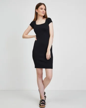Rochie scurta cu striatii si model uni