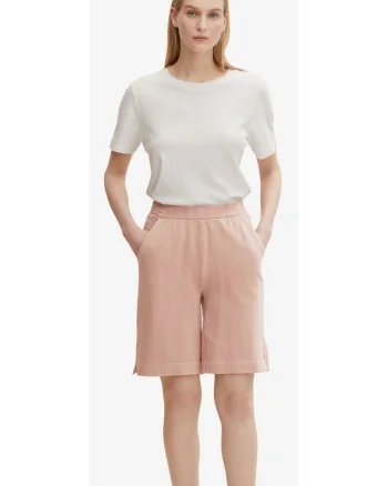 Pantaloni scurti cu buzunare,