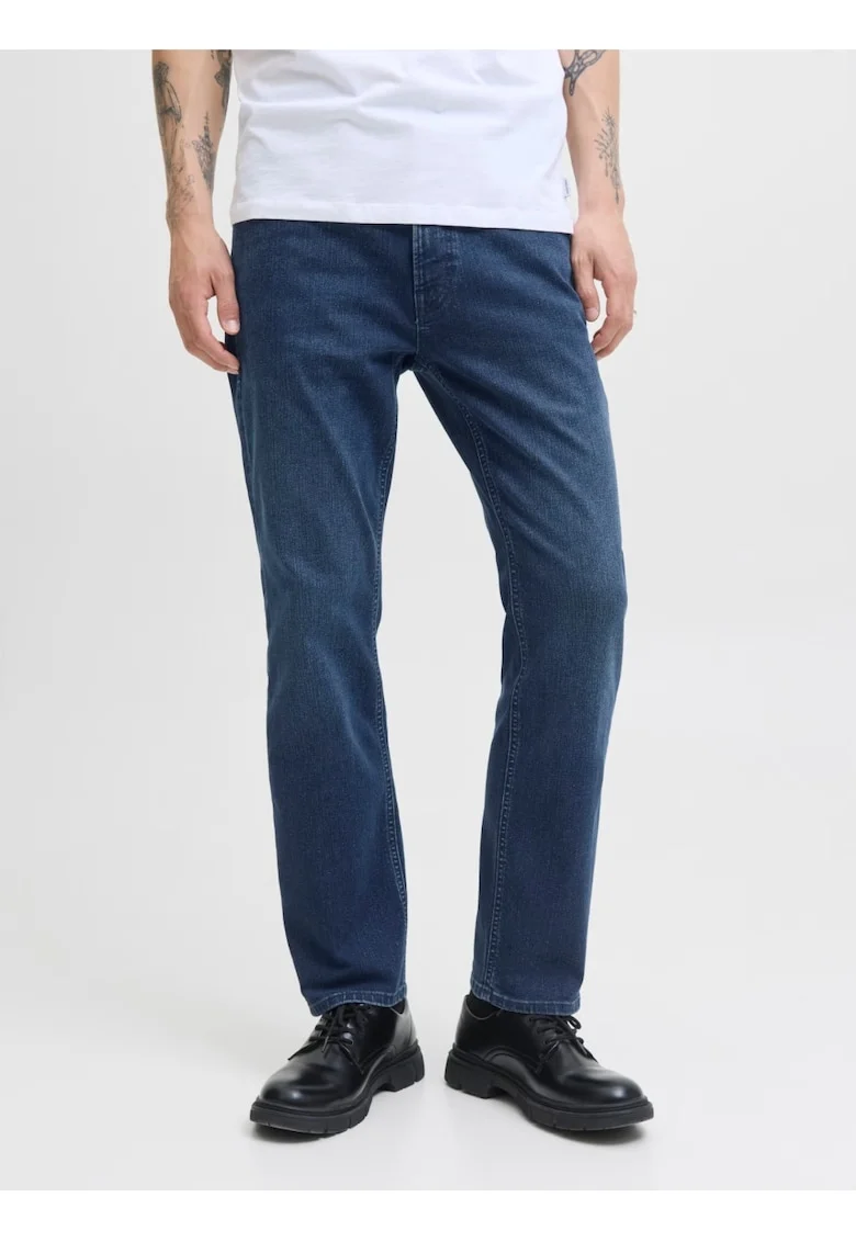Blugi barbati CLARK, cu talie joasa si croiala Regular fit, Albastru indigo