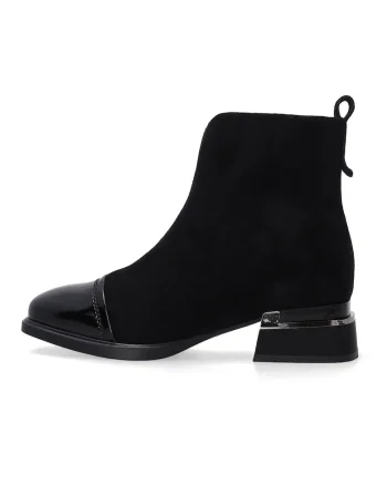 Botine din piele intoarsa cu varful din piele lacuita