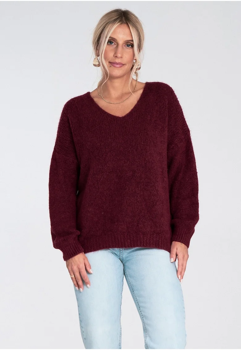 Pulover dama  supradimensionat, decolteu in V, visiniu, material lejer, acril