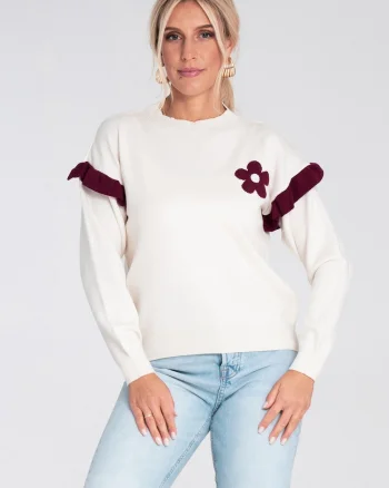 Pulover dama  ecru cu volane si aplicatii florale, tricotat viscoza