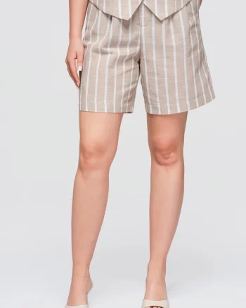 Pantaloni scurti dama cu talie inalta si croiala lejera OW-ST-E0017, Bej
