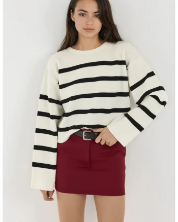Pulover dama  crop, croiala relaxata, dungi, alb, tricot