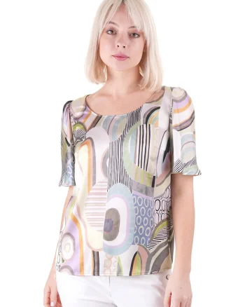 Bluza cu imprimeu abstract si decolteu rotund
