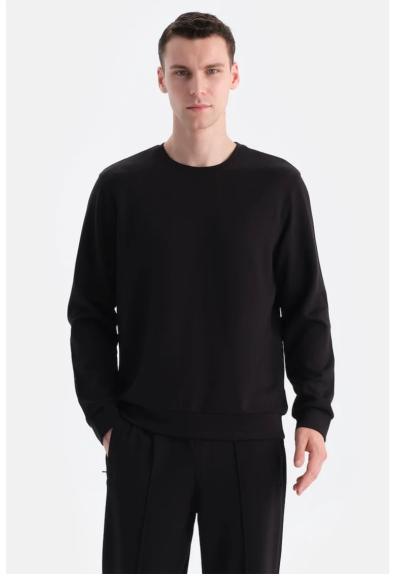 Bluza de trening cu decolteu la baza gatului si model uni, Negru