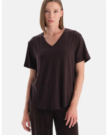 Tricou din lyocell cu decolteu la baza gatului, Maro inchis