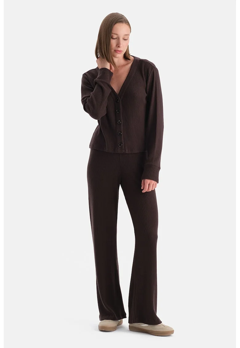Pantaloni regular fit cu talie medie, Maro inchis
