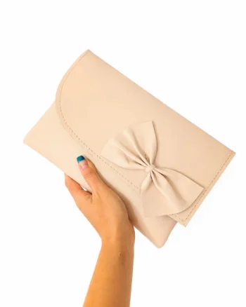 Plic handmade din piele naturala ivoire, cu fundita