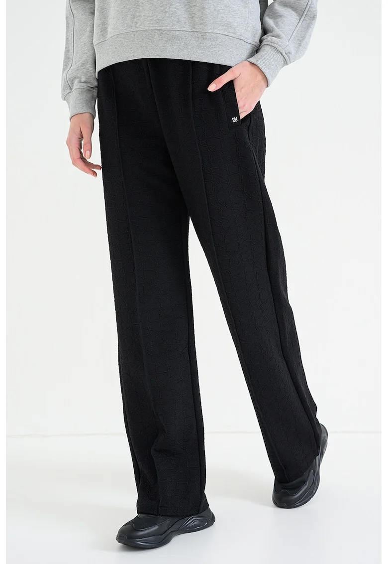 Pantaloni ampli cu cusaturi frontale Nargie, Negru stins