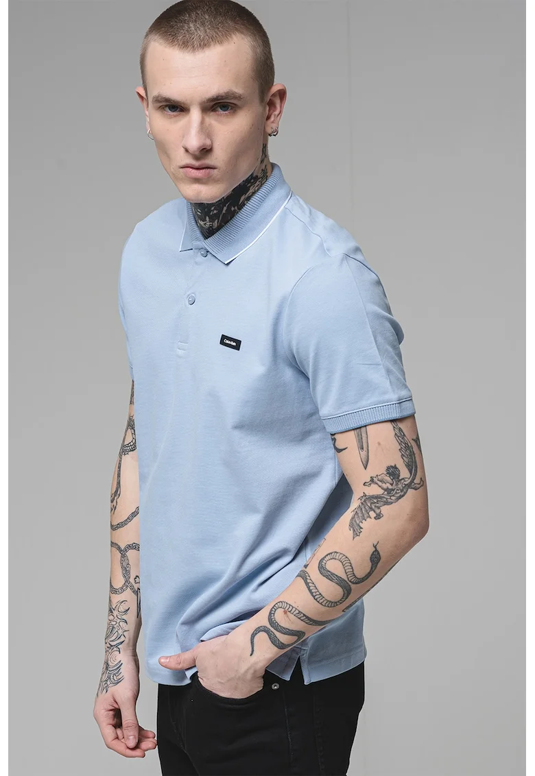 Tricou polo din amestec de bumbac organic cu logo discret, Alb/Albastru pastel