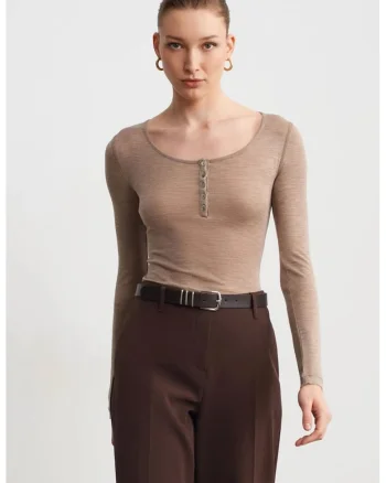 Bluza dama,  bluza tricotata slim-fit, maneca lunga, bej natural, 100% lana