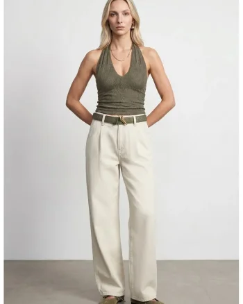 Pantaloni dama,  talie medie, croiala larga, crem natural, material crep tesut