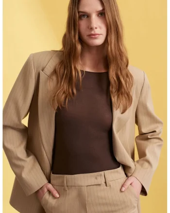 Sacou dama,  blazer din crep cu dungi, bej natural, maneca lunga, 62% poliester