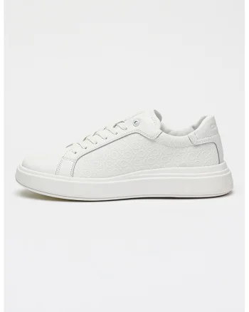 Pantofi sport low-cut de piele cu aspect masiv si monograma, Alb
