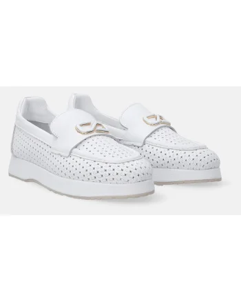 Pantofi tip loafer din piele naturala cu perforatii,