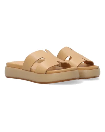 Papuci de piele