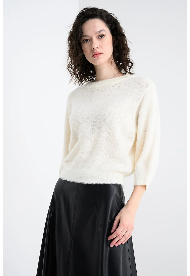 Pulover pufos din amestec de mohair, Alb fildes