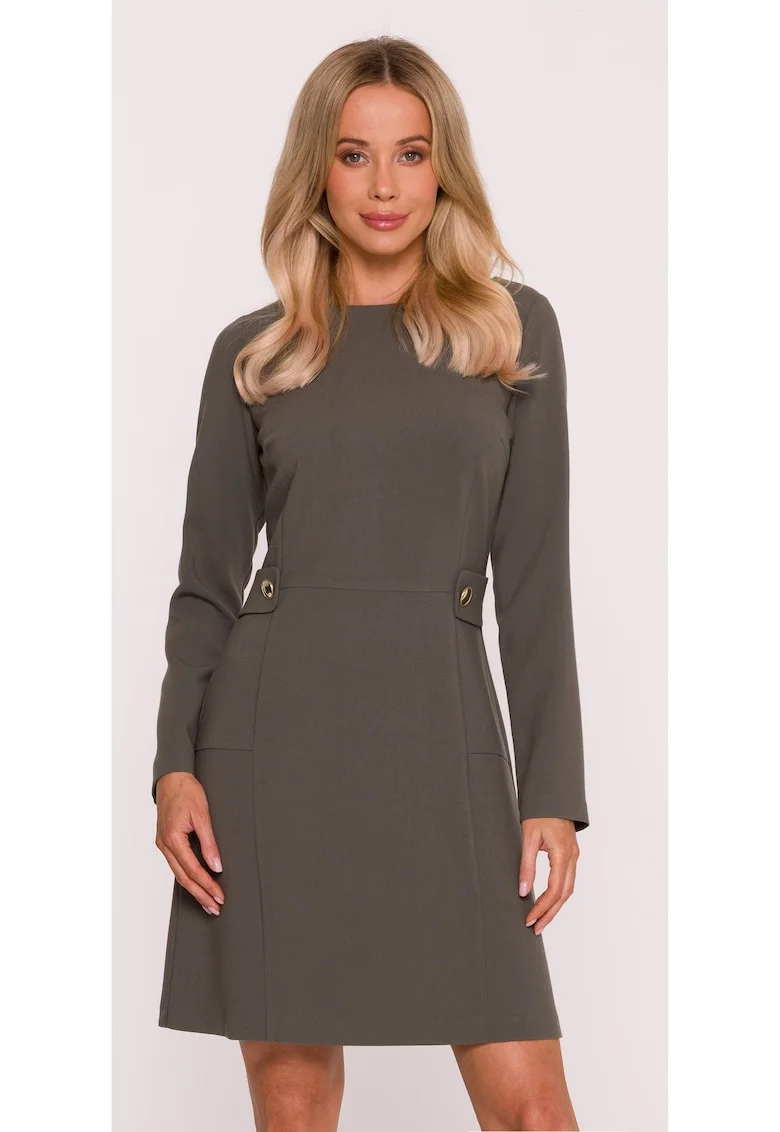 Rochie mini S419 kaki maneci lungi, decolteu rotund, bretele decorative in talie cu nasturi aurii, material neted cu finisaj moale, cu fermoar la spate, Kaki