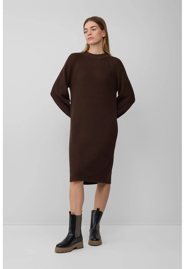 Rochie-pulover lejera cu decolteu la baza gatului, Maro inchis