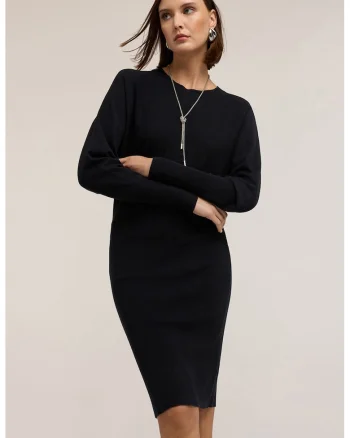 Rochie cu maneci bishop, Negru