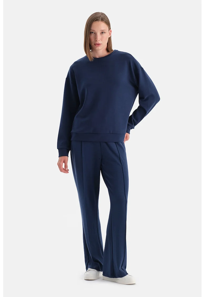 Pantaloni sport relaxed fit din amestec de modal cu talie medie, Albastru inchis