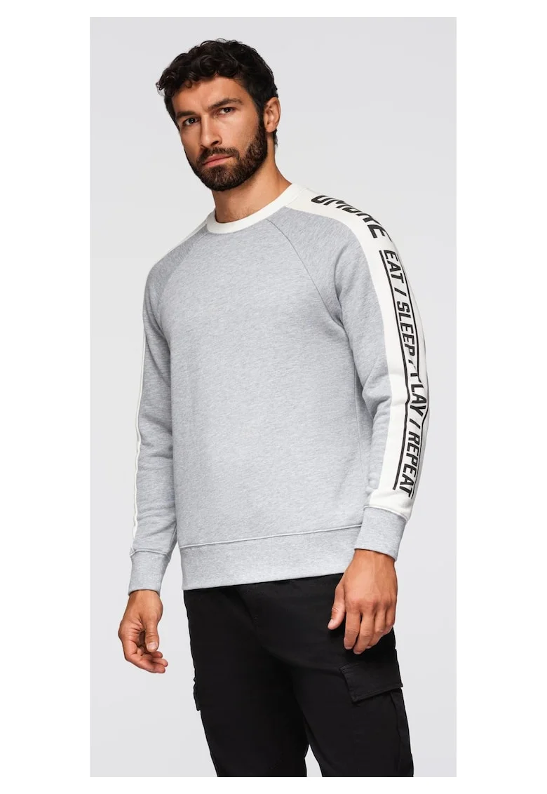 Bluza cu dungi contrastante si maneci raglan  OM-SSNZ-0200, Gri melange