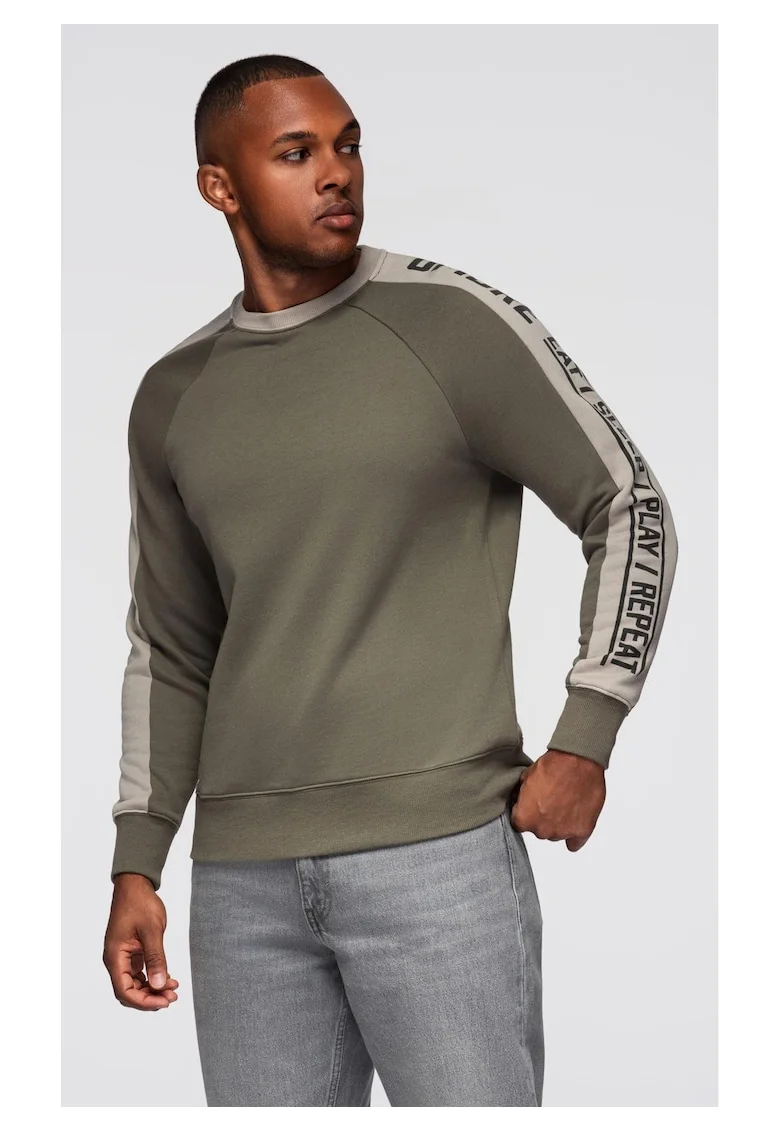 Bluza cu dungi contrastante si maneci raglan  OM-SSNZ-0200, Verde inchis