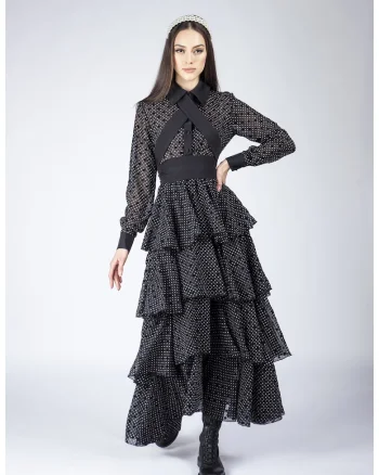 Rochie lunga cu volane ample si imprimeu polka dots