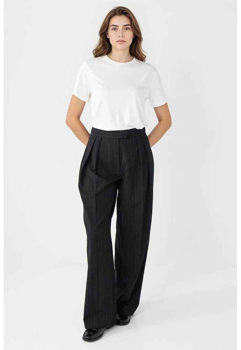 Pantaloni cu croiala ampla, dungi si talie inalta, Negru