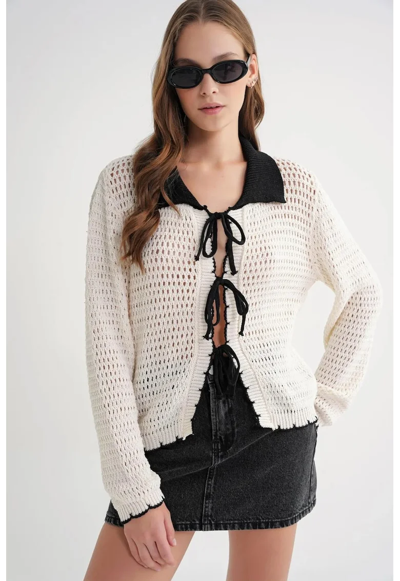 Cardigan tricotat,  guler contrastant, detaliu cu siret, natural, tricot,