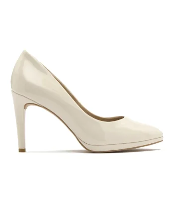 Pantofi de piele cu varf ascutit