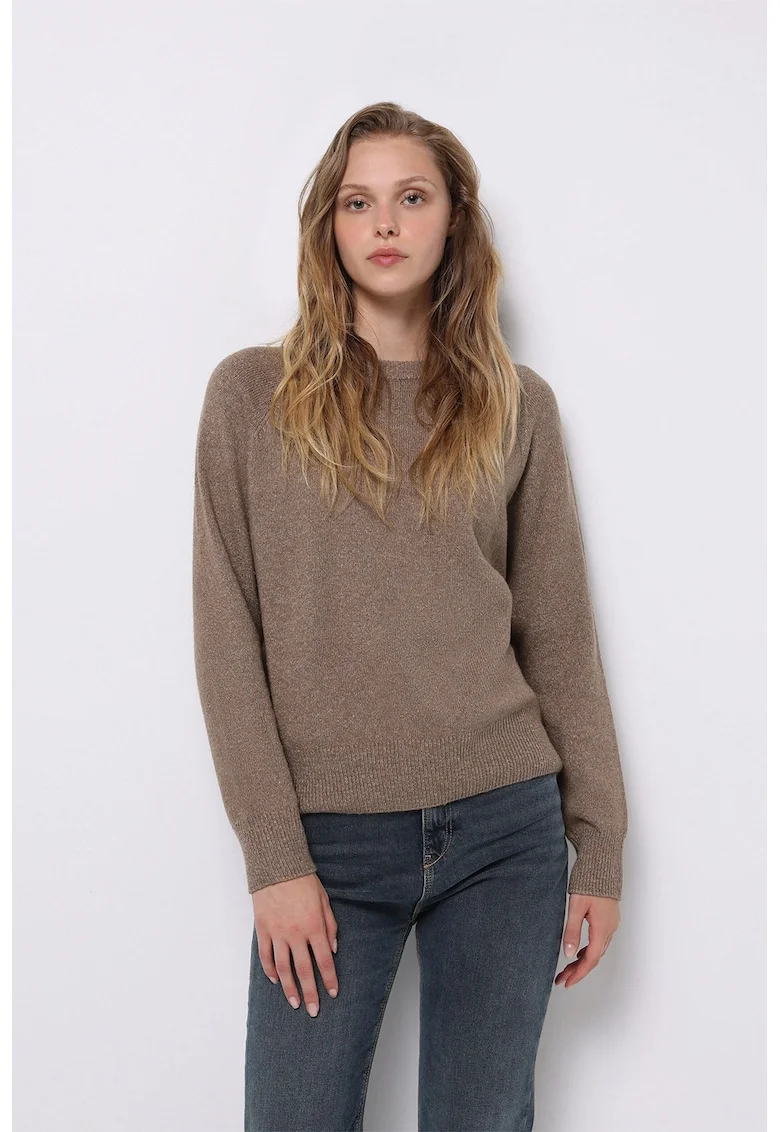 Pulover cu decolteu la baza gatului si maneci raglan, Maro