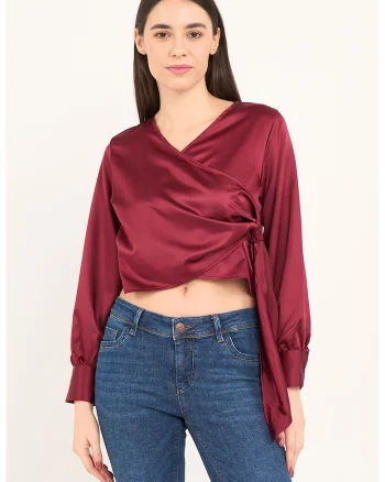 Bluza crop din satin cu decolteu drapat, Rosu inchis