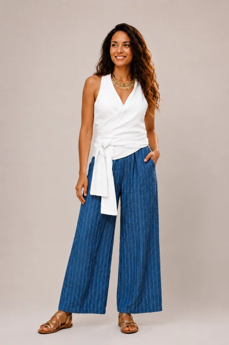 Bluza fara maneci din in, petrecuta, alba