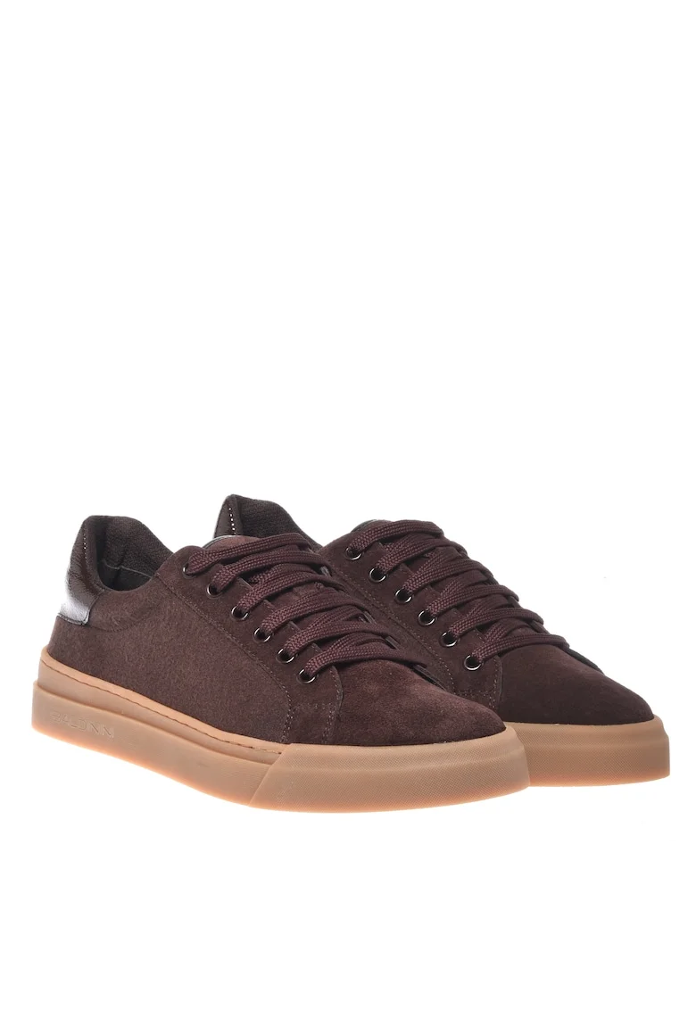 Pantofi sport low-cut din piele intoarsa, Maro
