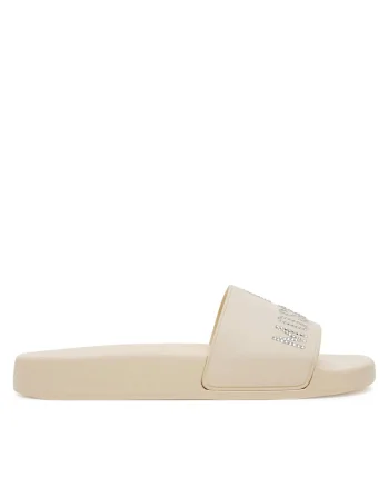 Slapi dama  ivory