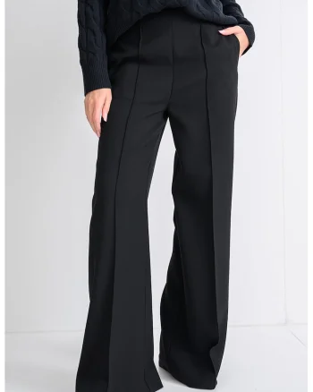 Pantaloni cu croaiala ampla si pensa, Negru