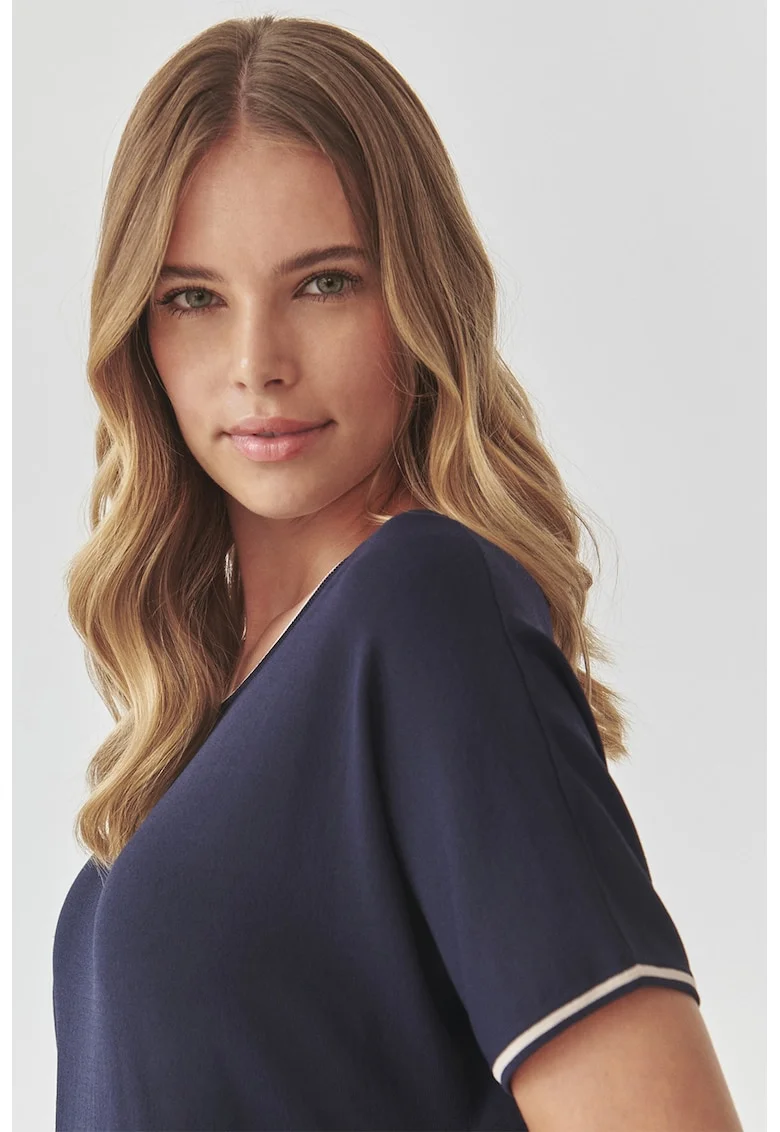 Rochie tricotata fin cu detalii contrastante, Albastru ultramarin