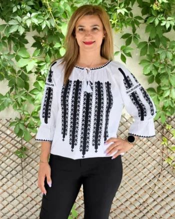 Ie Traditionala Corina 35