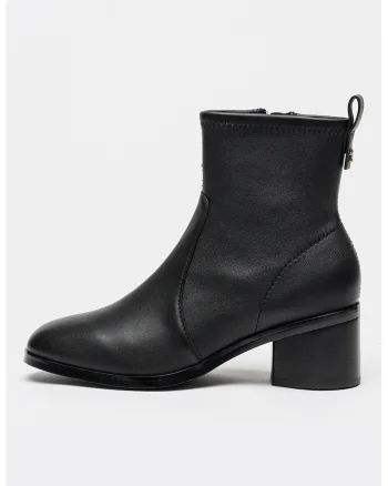 Botine din piele cu fermoar si toc, Negru