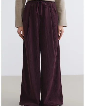 Pantaloni cu croiala ampla si talie inalta, Maro inchis