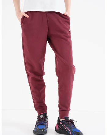 Pantaloni de trening cu aplicatie logo Ess Elevated, Violet tyrian
