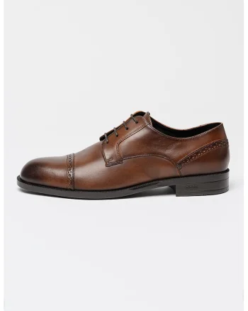 Pantofi din piele cu model brogue Tayil, Maro