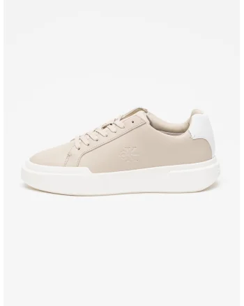 Pantofi sport de piele cu sireturi si logo stantat, Alb/Maro nisip