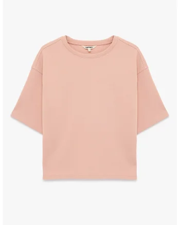 Tricou lejer cu decolteu la baza gatului, Coral
