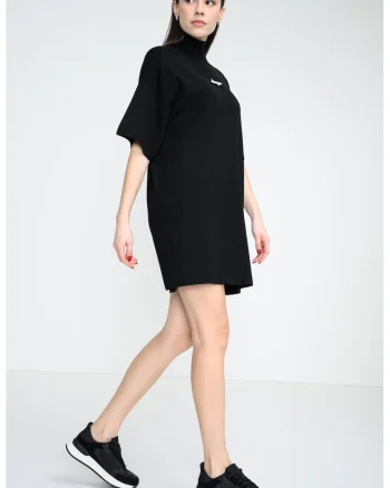 Rochie-tricou cu croiala lejera, Negru
