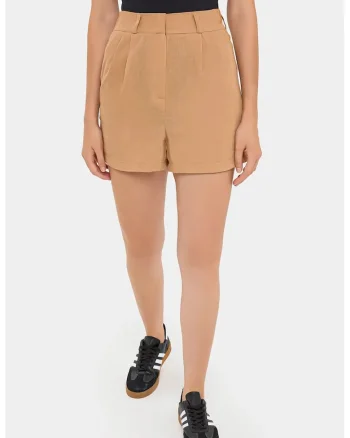 Pantaloni scurti dama  plisati, talie inalta, maro, poliester