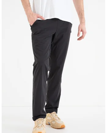 Pantaloni de trening cu croiala regular-fit si slituri laterale cu fermoar Active Move, Negru