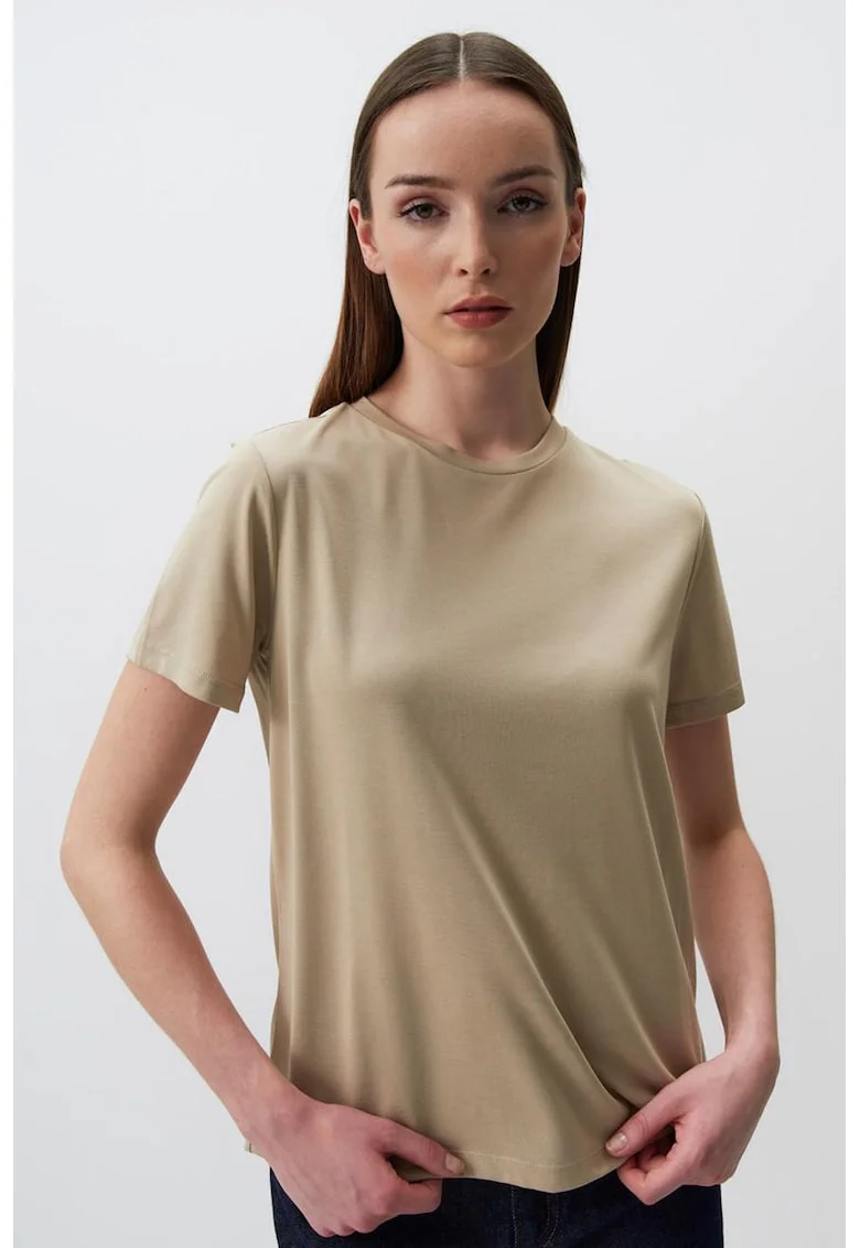 Tricou din amestec de modal cu decolteu la baza gatului